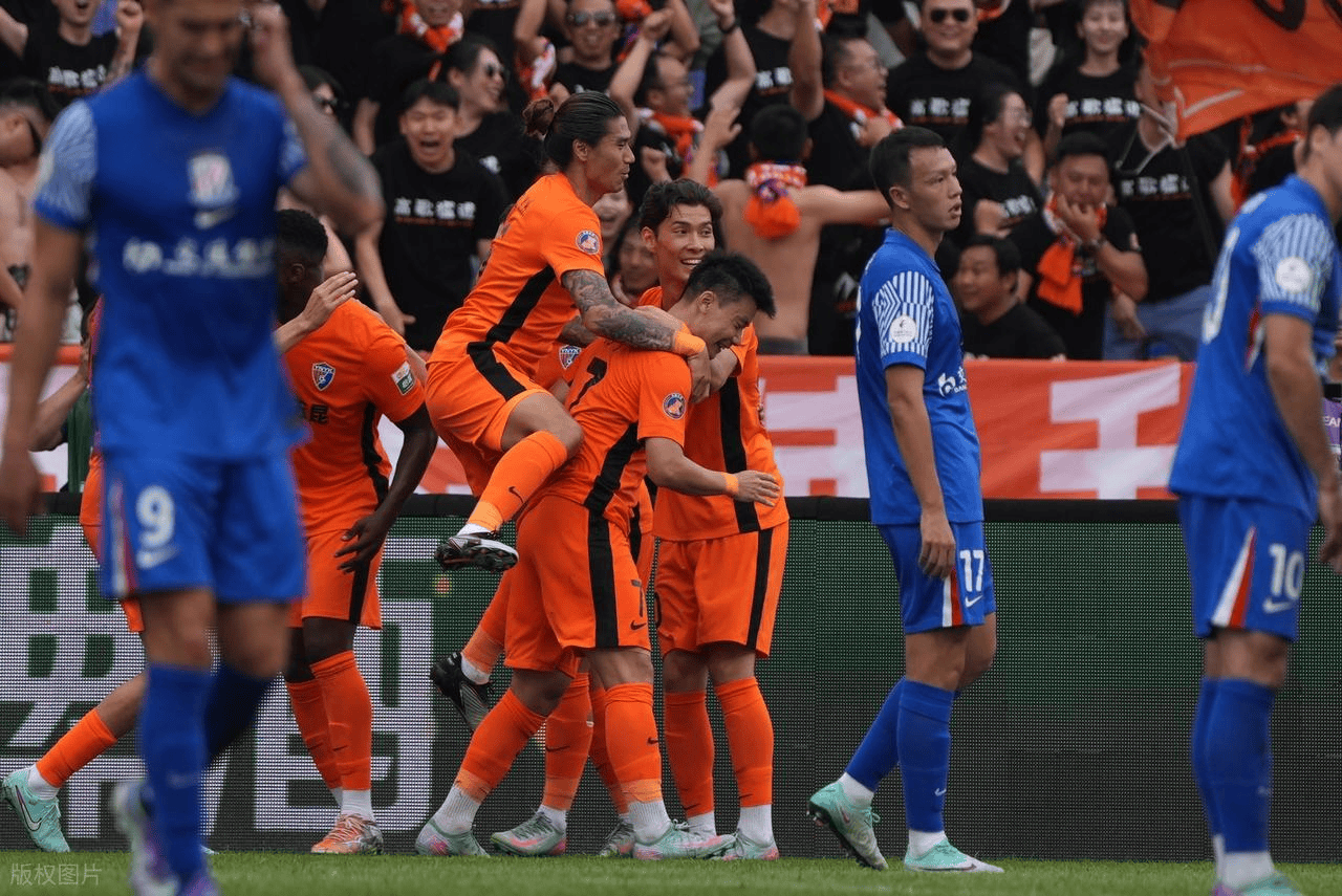 九游网页版 -关于转折点上海申花单刀错失，全明星赛加时末段攻防权衡，球迷炸锅，阵容厚度经受考验的信息