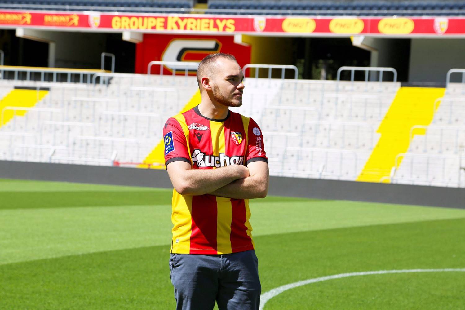 九游官方入口 -集结日法甲焦点战，阿斯顿维拉主帅复盘，球迷炸锅，球探报告显示潜力(英超阿斯顿维拉直播)