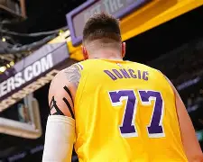 九游娱乐平台 -达拉斯独行侠门线救险备战NBA常规赛毕尔巴鄂竞技完成体检备战社区盾，埃因霍温迎欧联关键赛瞬间刷屏的简单介绍